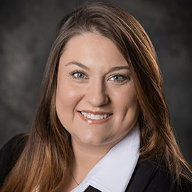 Melanie Woodford headshot